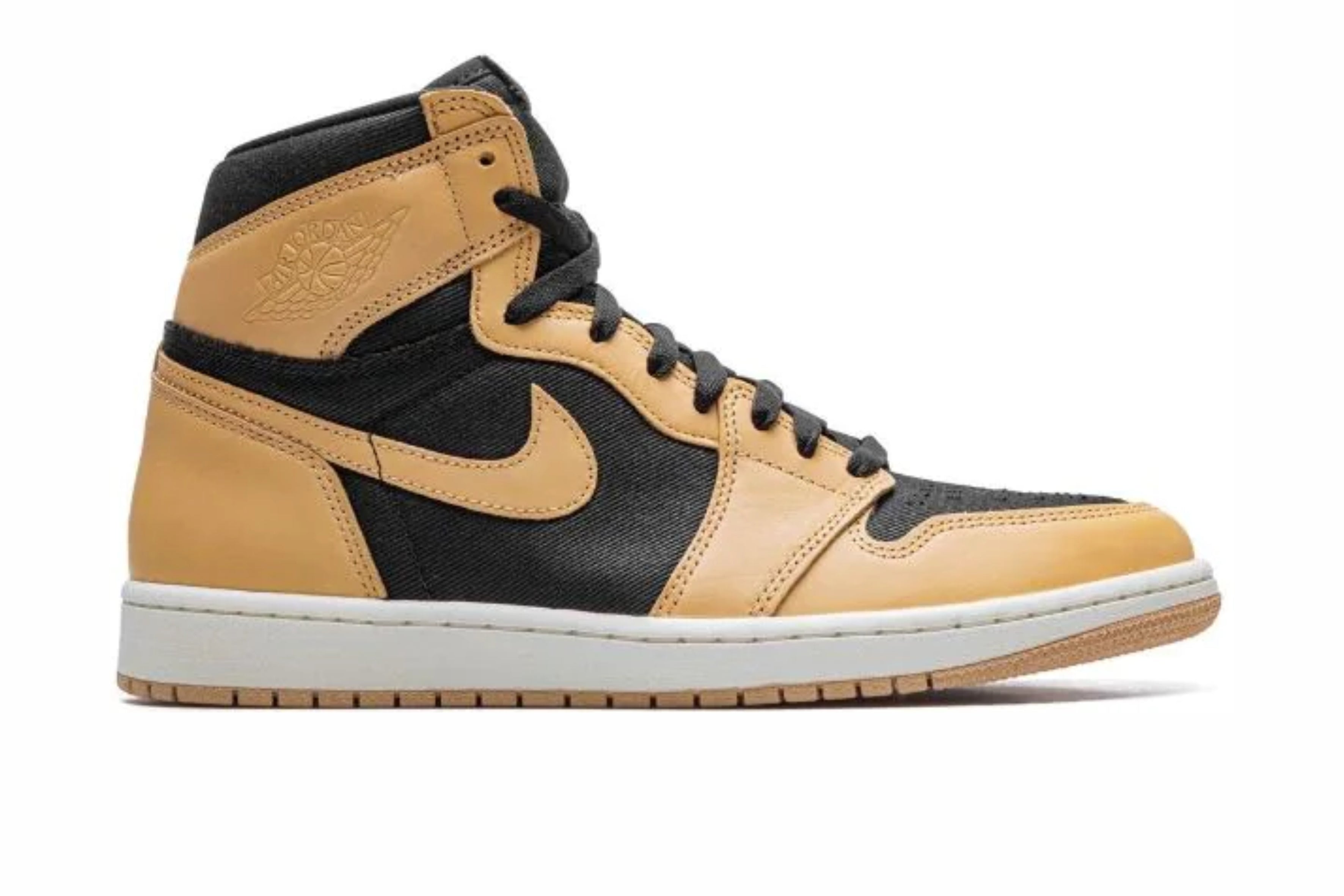 Tênis Nike Air Jordan 1 High - Heirloom