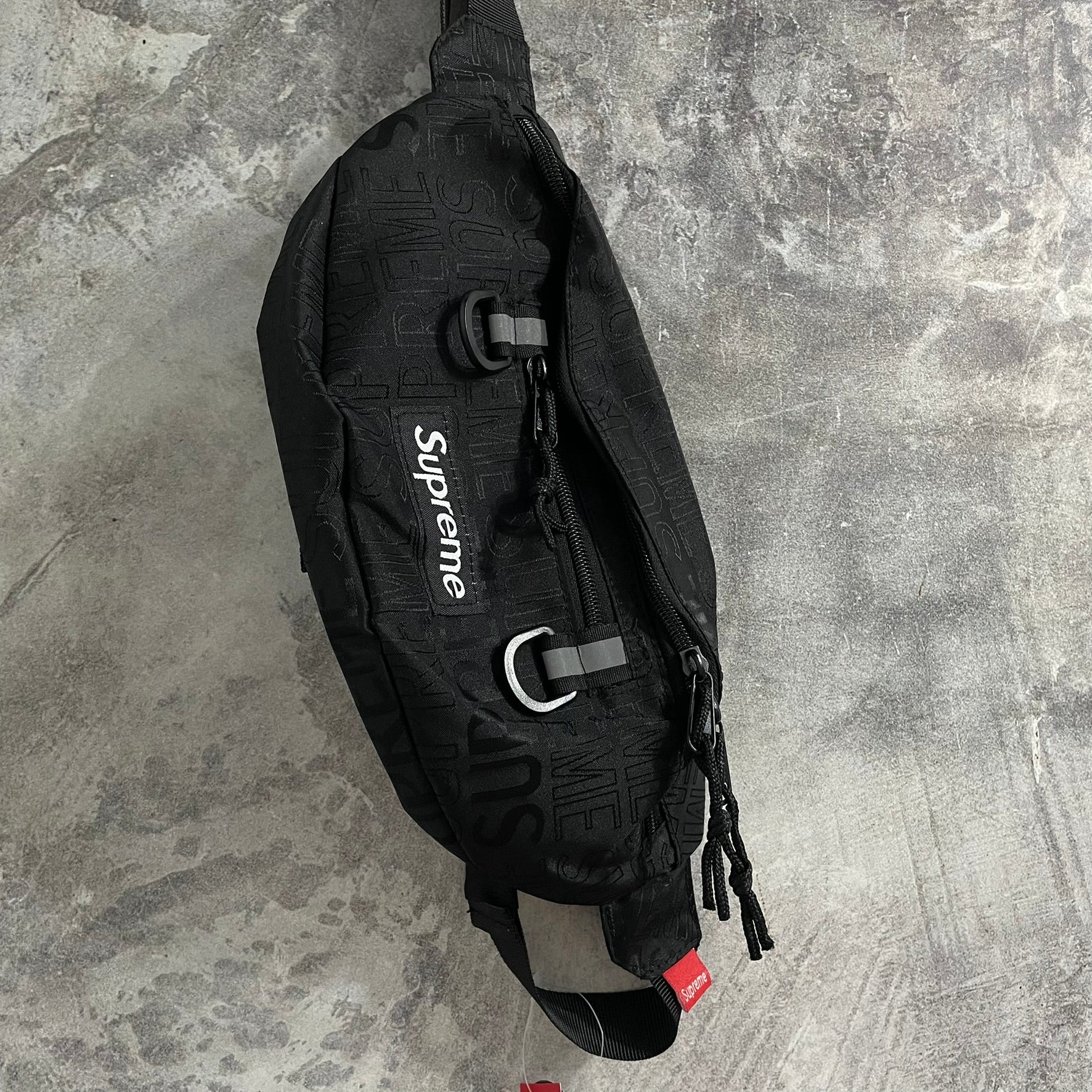 Waist Bag Supreme - Preta