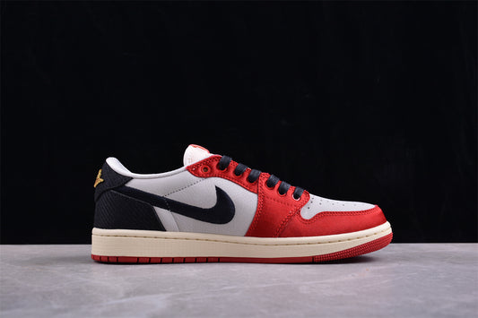 Tênis Nike Air Jordan 1 Low - Trophy Room Away