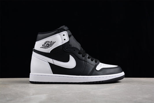 Tênis Nike Air Jordan 1 High - Reverse Panda