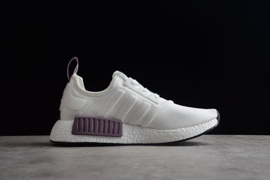 Tênis Adidas NMD R1 - Crystal White