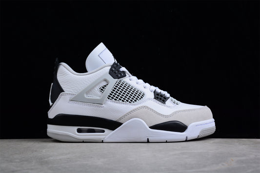 Tênis Nike Air Jordan 4 - Military black