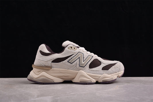 Tênis New Balance 9060 -  Linen Black Coffe