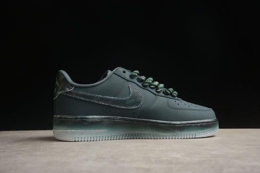 Tênis Nike Air Force 1 - Destroyed Black