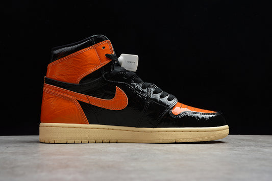 Tênis Nike Air Jordan 1 High - Shattered Backboard