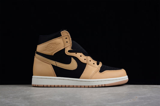 Tênis Nike Air Jordan 1 High - Heirloom