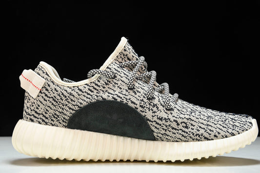 Tênis Adidas Yeezy Boost 350v2  - Turtle Dove