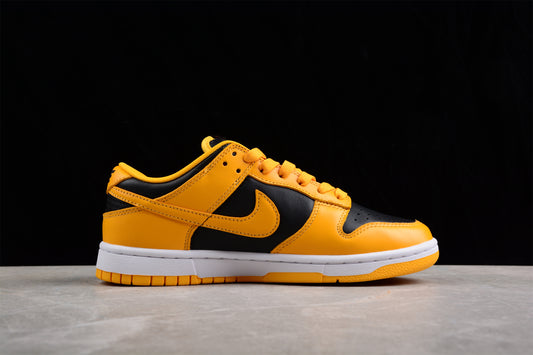 Tênis Nike Dunk - Goldenrod