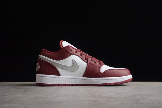 Tênis Nike Air Jordan 1 Low - Cherrywood Red