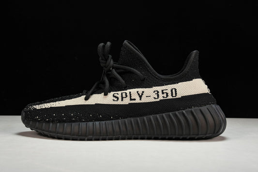 Tênis Adidas Yeezy 350v2 - Oreo