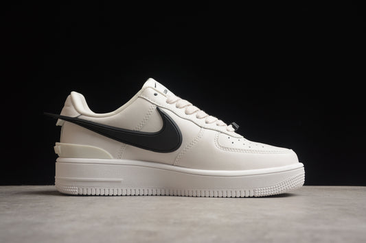 Tênis Nike Air Force 1 - Ambush Black w/ White