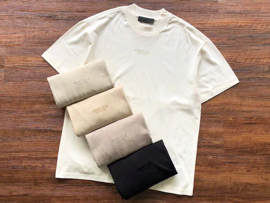 Camiseta Essentials - Minimal Logo