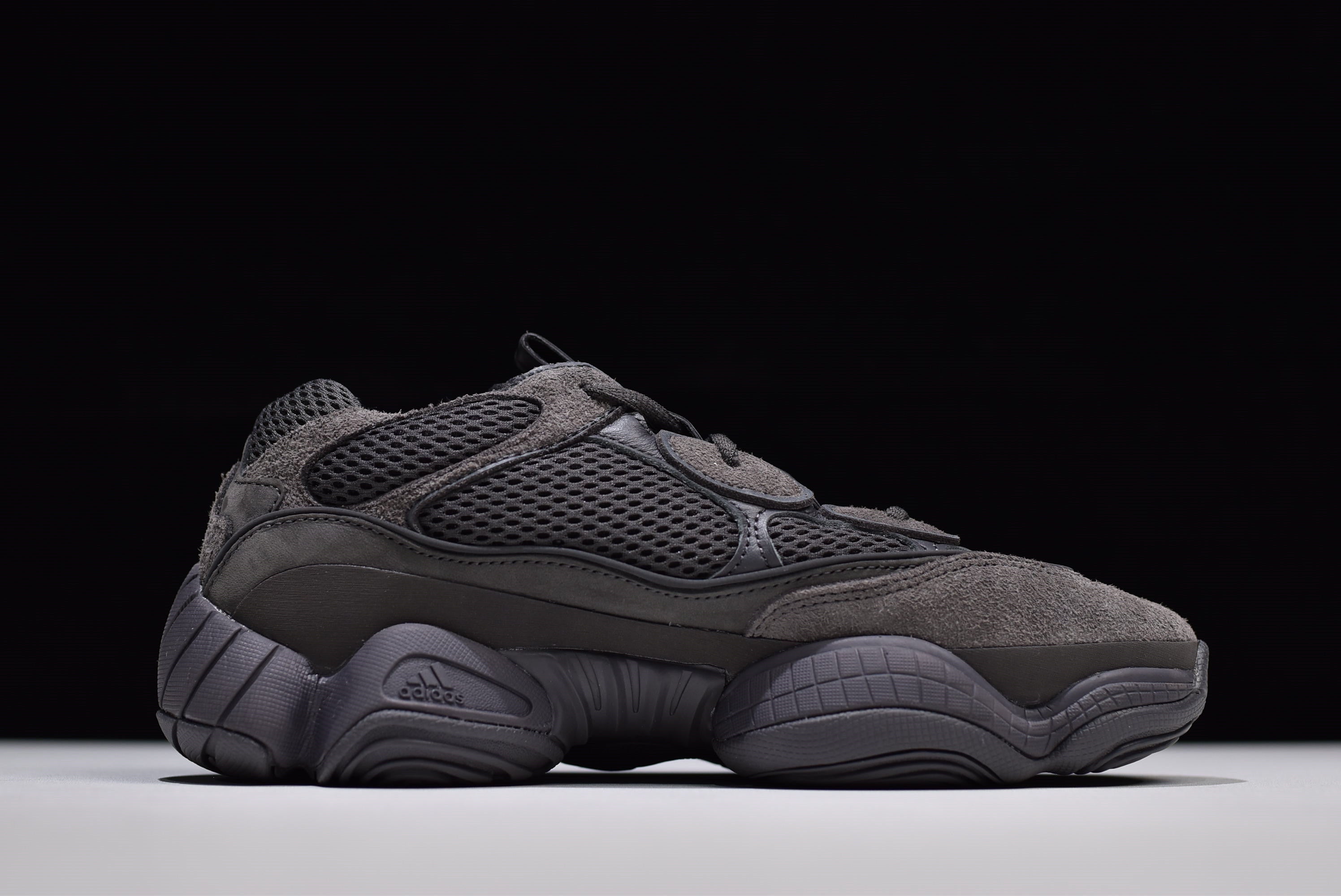 Tênis Adidas Yeezy 500 - Utility Black