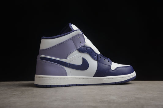 Tênis Nike Air Jordan 1 Mid - Blueberry