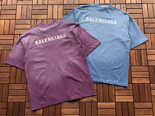 Camiseta Balenciaga - Minimal Color