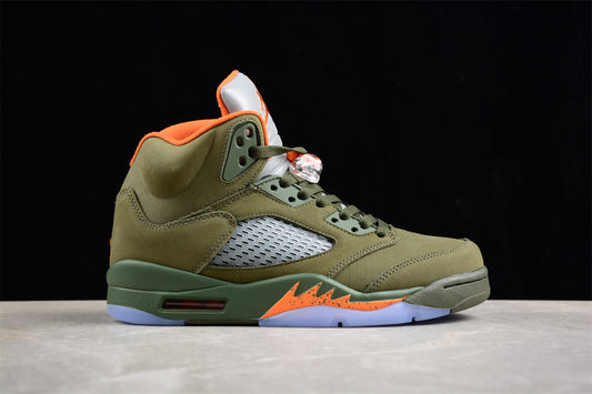 Tênis Nike Air Jordan 5 - Olive